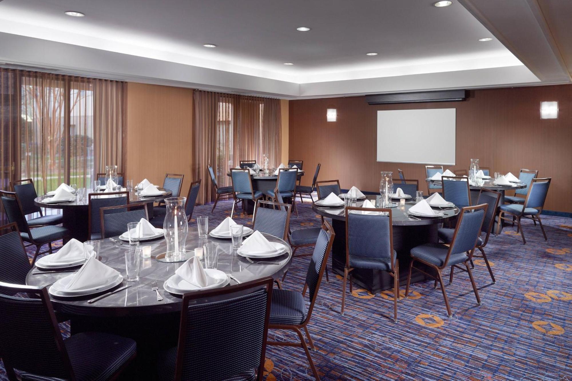 Hotel Courtyard By Marriott Atlanta Alpharetta Exterior foto