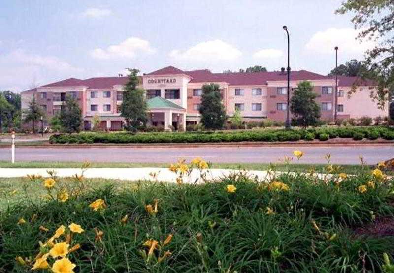 Hotel Courtyard By Marriott Atlanta Alpharetta Exterior foto